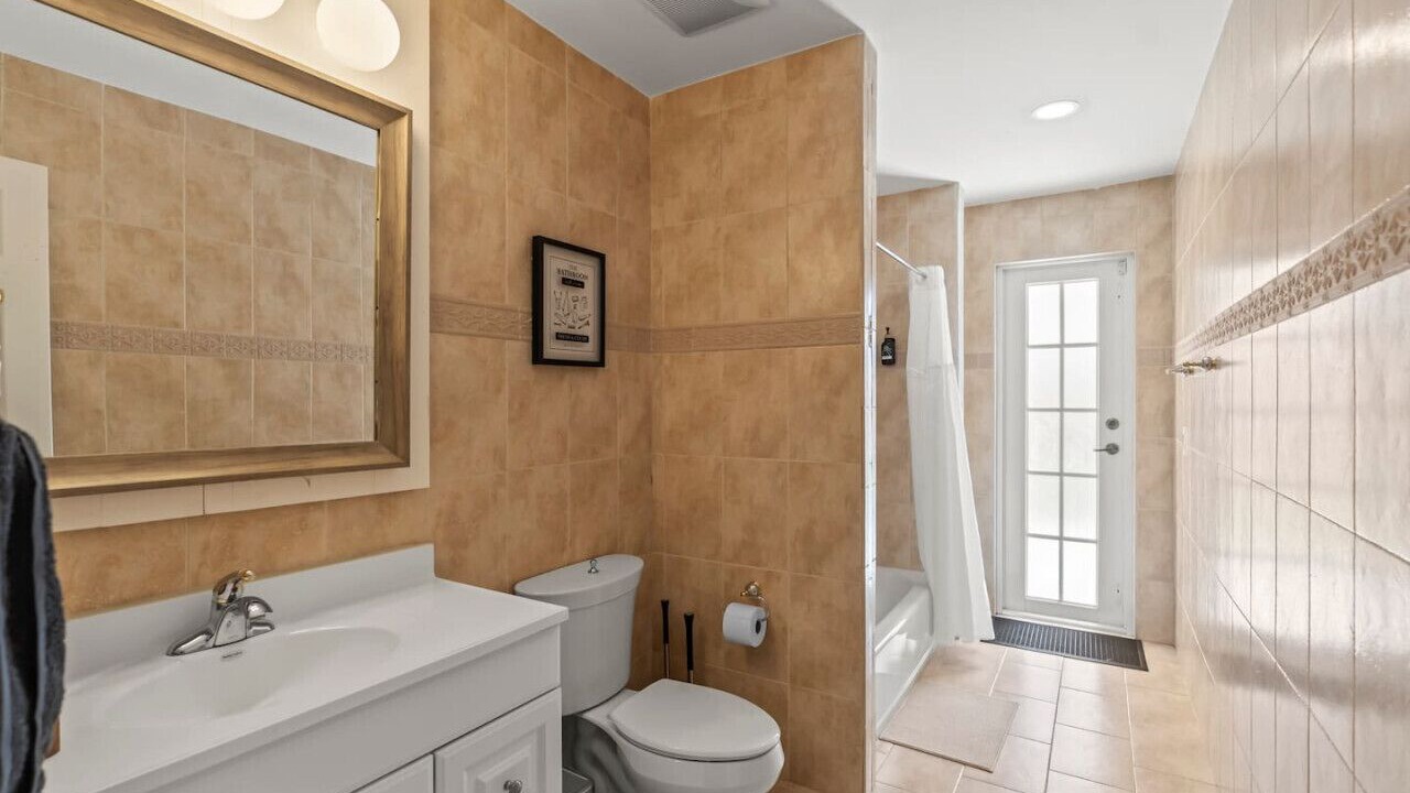 Photo of Bathroom in Fontainebleau