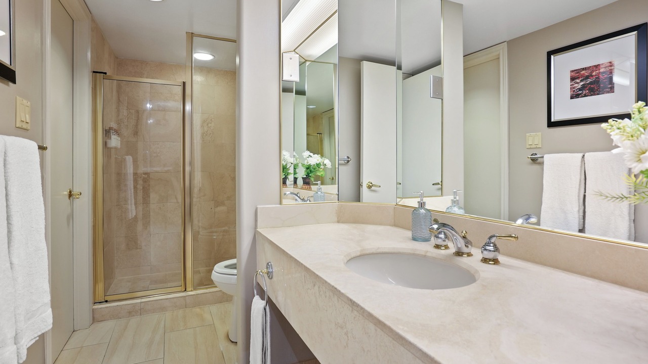 Photo of Bathroom in Oro-Medonte