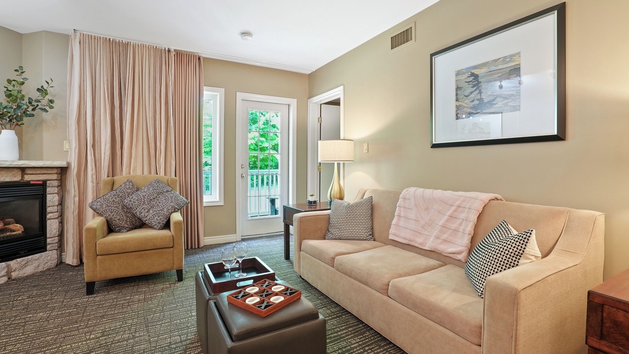 Photo of Livingroom in Oro-Medonte