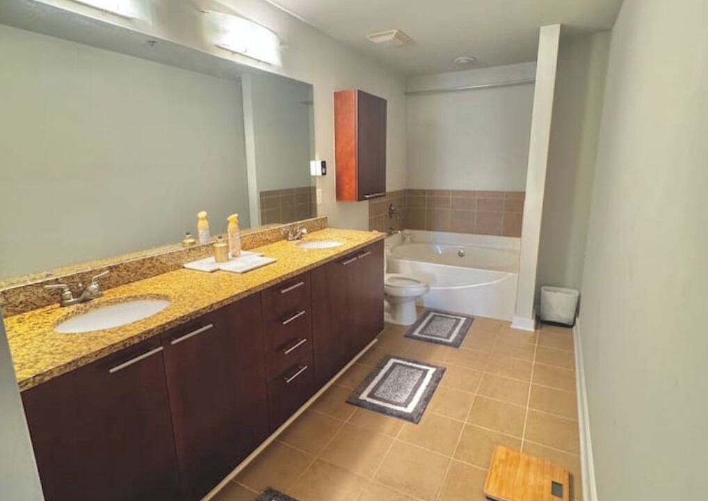 Photo of Bathroom in Loring Heights