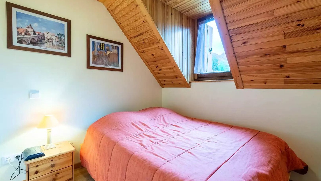Photo of Bedroom in Loudervielle