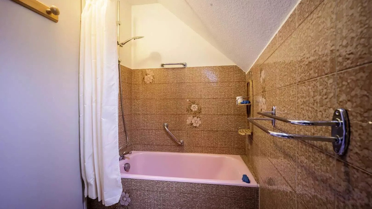 Photo of Bathroom in Estarvielle