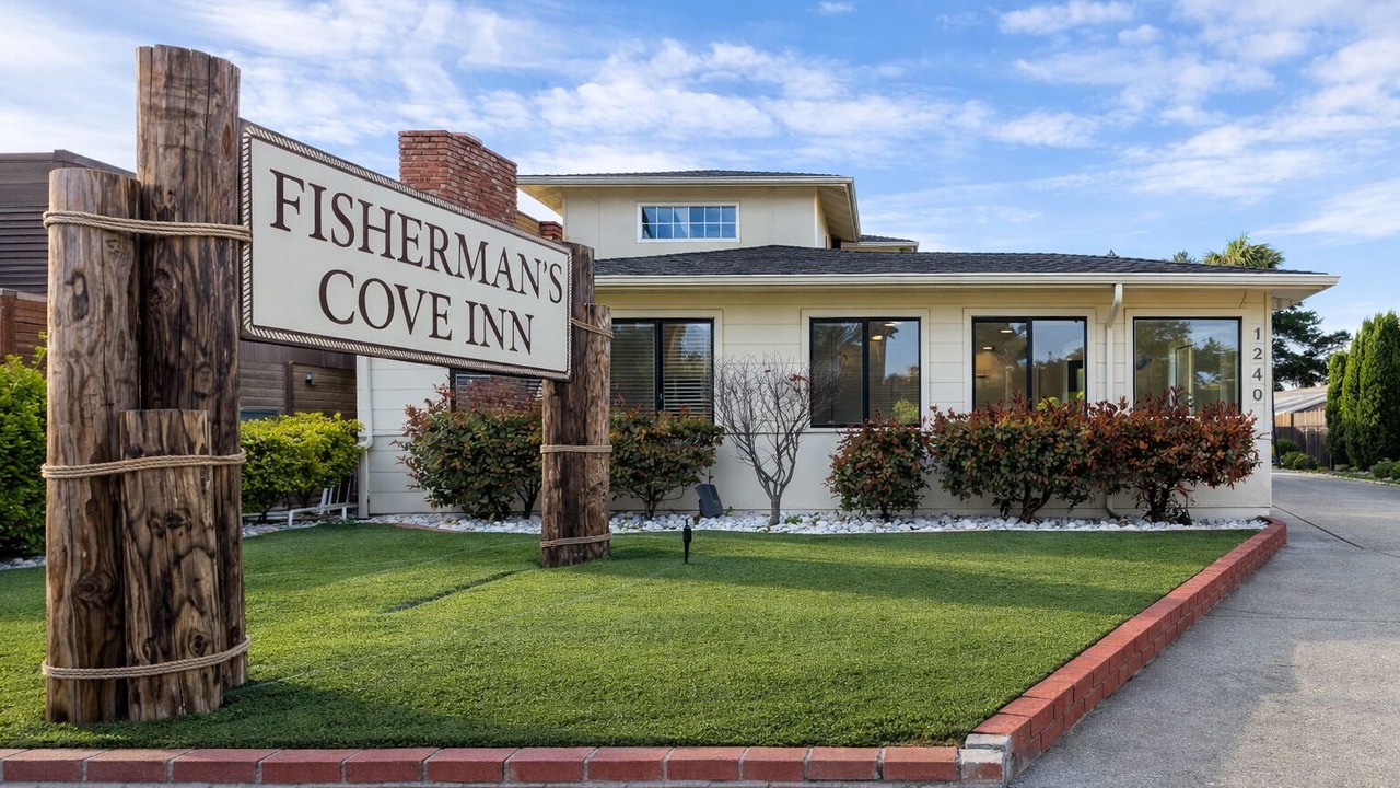 Photo of Outdoor in Munras Avenue
