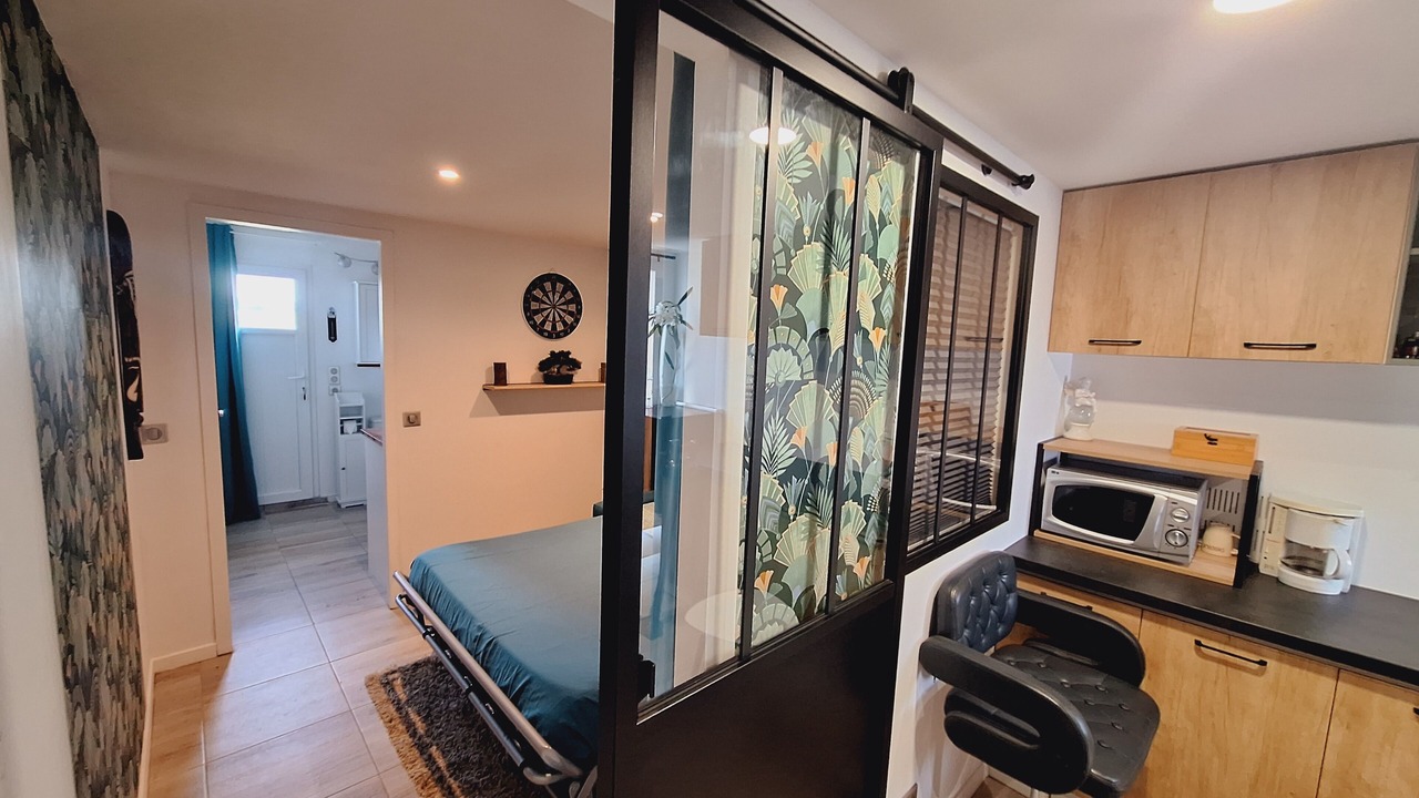 Photo of Bedroom in Chantemerle-sur-la-Soie