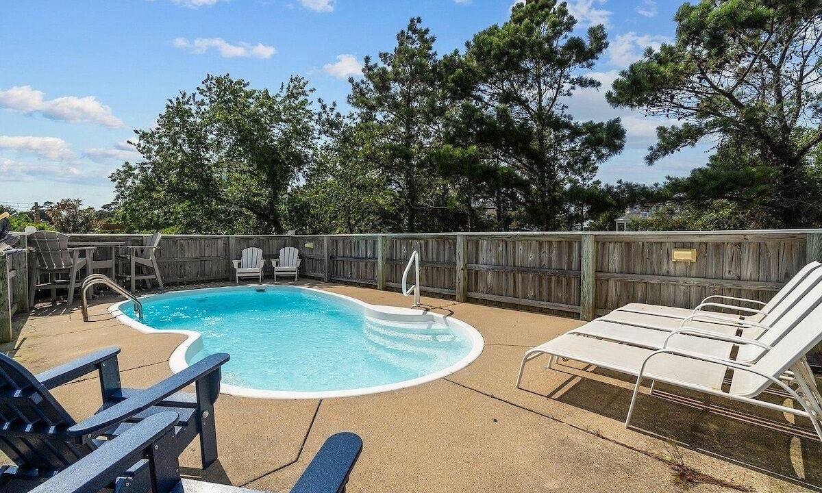 Photo of Outdoor in Monteray Shores