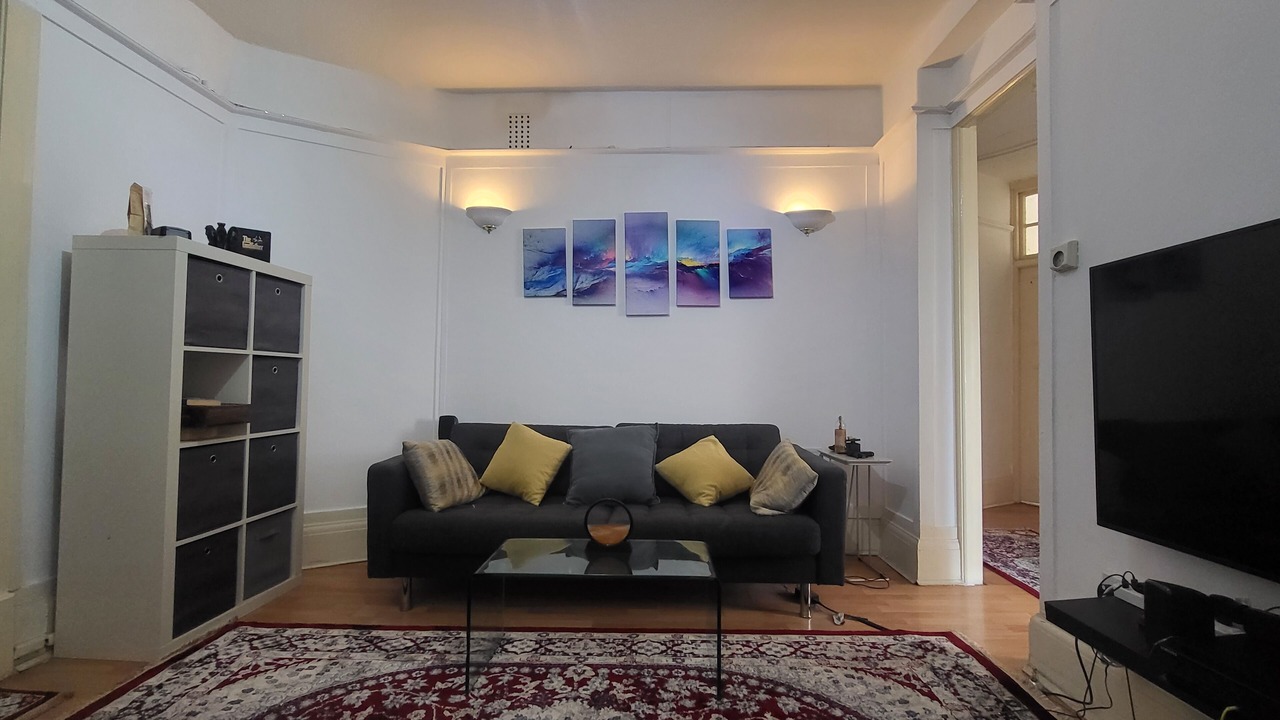 Photo of Livingroom in Frognal and Fitzjohns