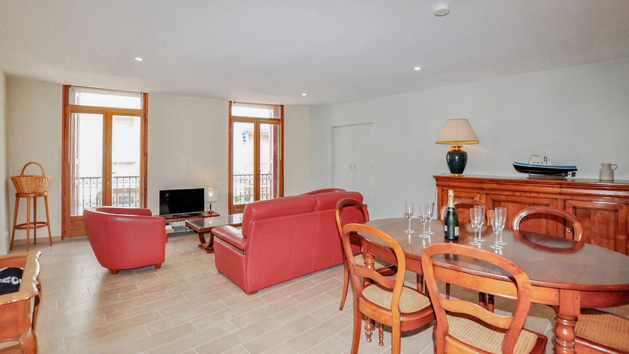 Photo of Bedroom in Saint-Genis