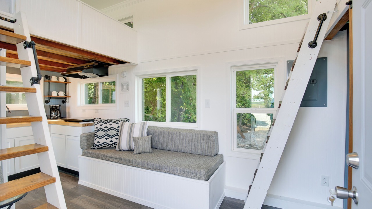 Photo of Others in Defiance