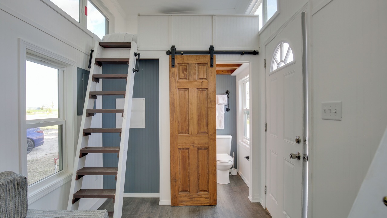 Photo of Others in Defiance