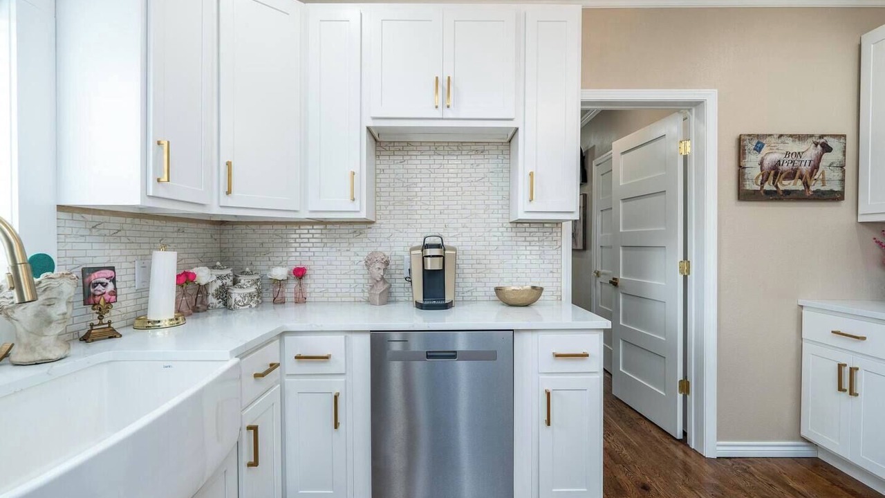Photo of Kitchen in Over Place Area
