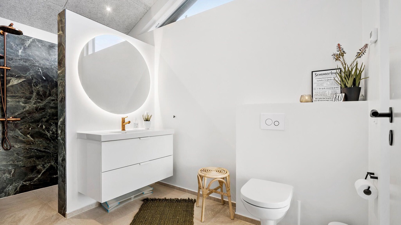 Photo of Bathroom in Skjern