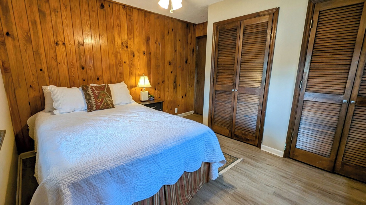 Photo of Bedroom in Auburn