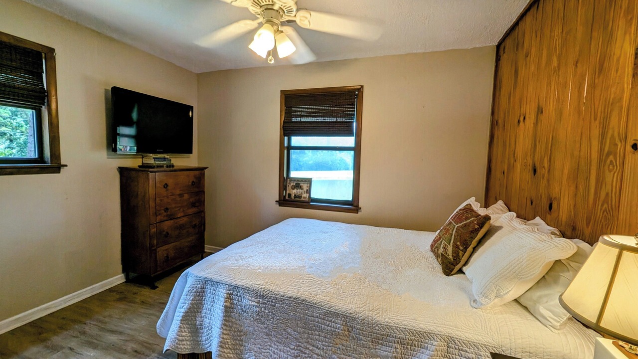 Photo of Bedroom in Auburn