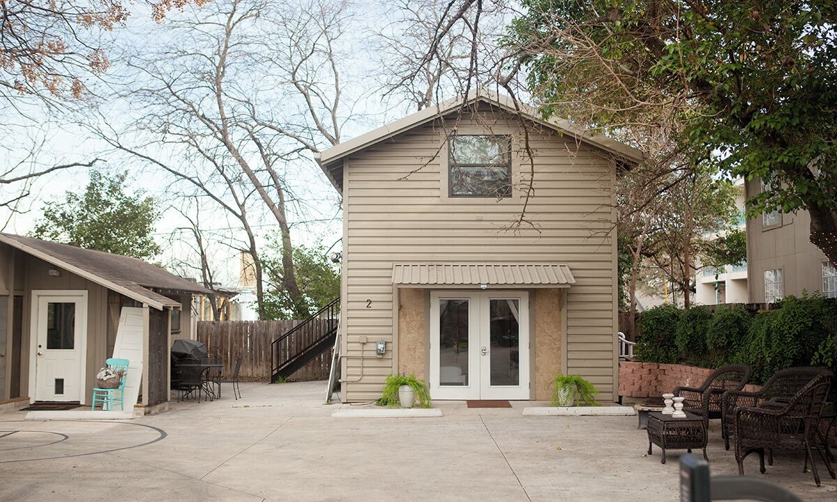 Photo of Outdoor in Uptown