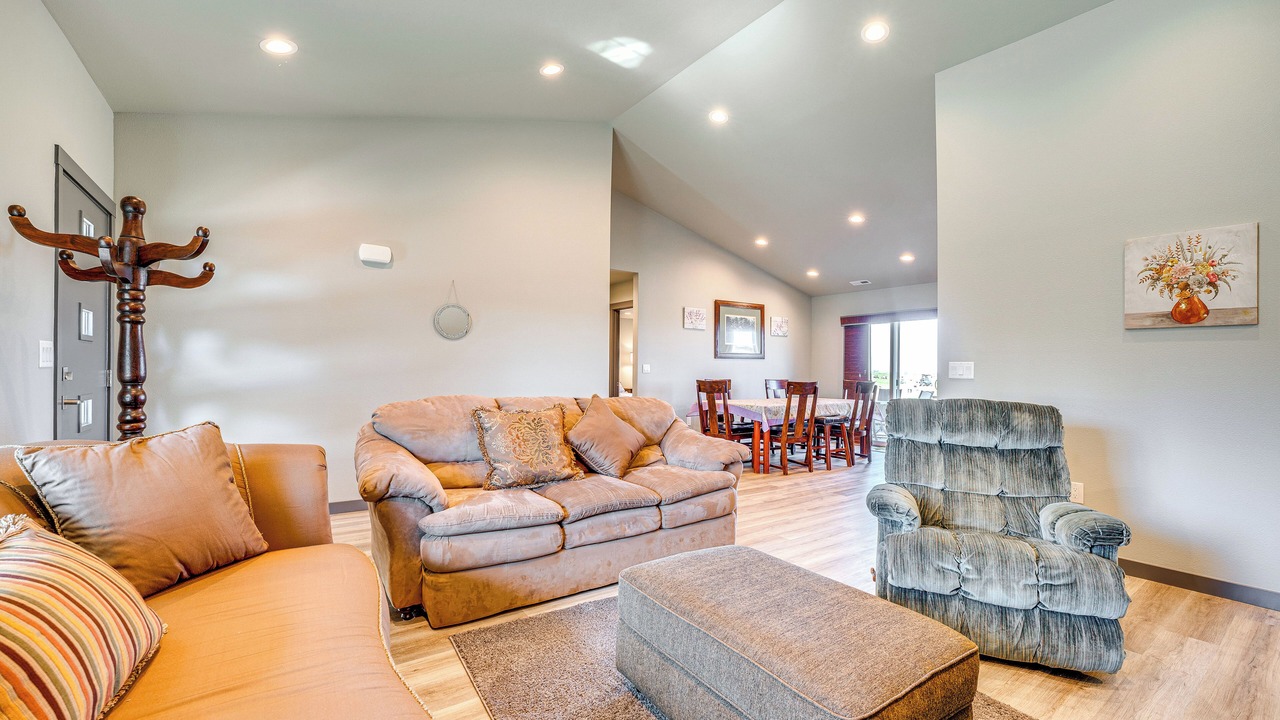 Photo of Livingroom in Moses Lake