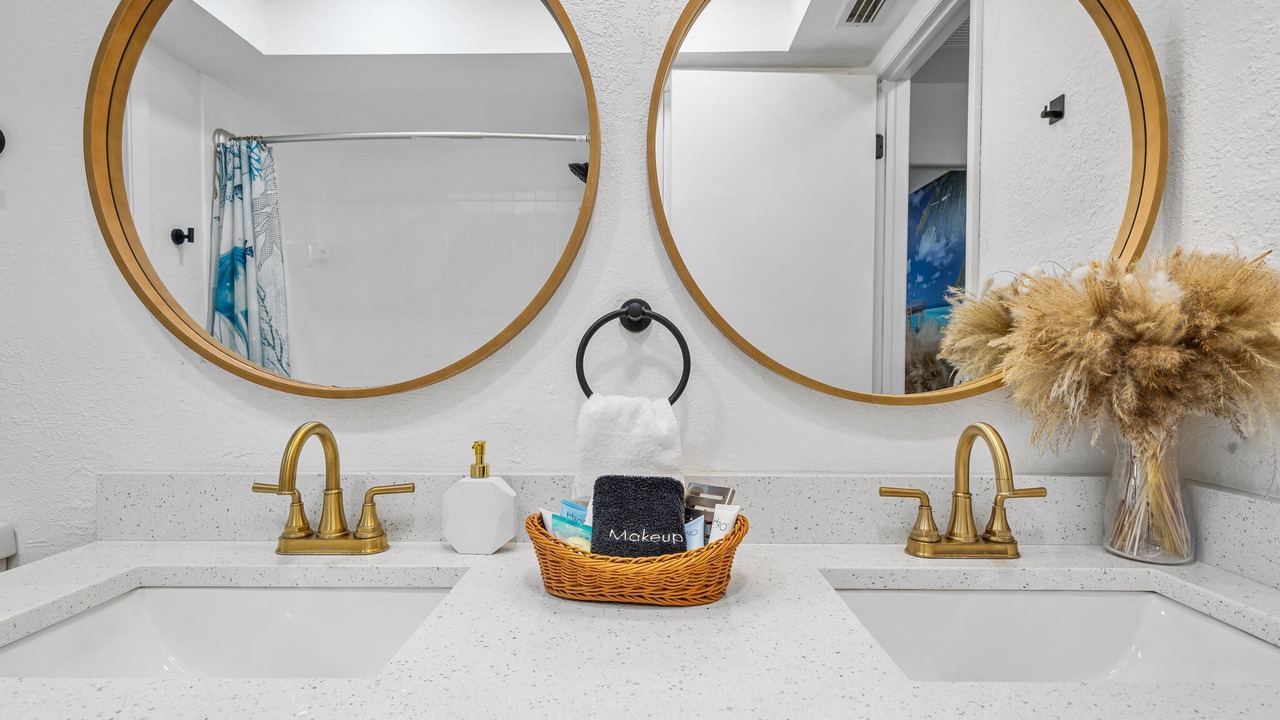 Photo of Bathroom in Largo