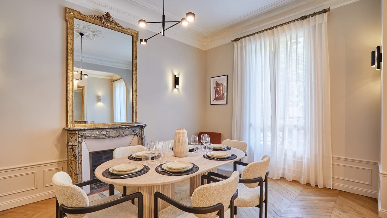 Photo of Others in Saint-Germain-des-Pres