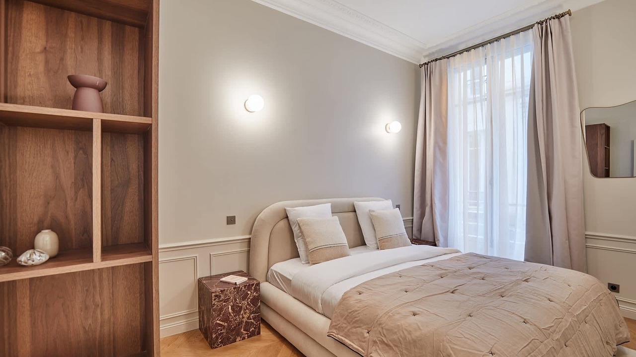 Photo of Others in Saint-Germain-des-Pres