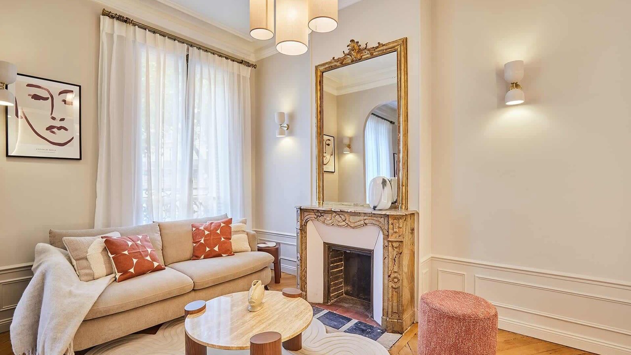 Photo of Others in Saint-Germain-des-Pres