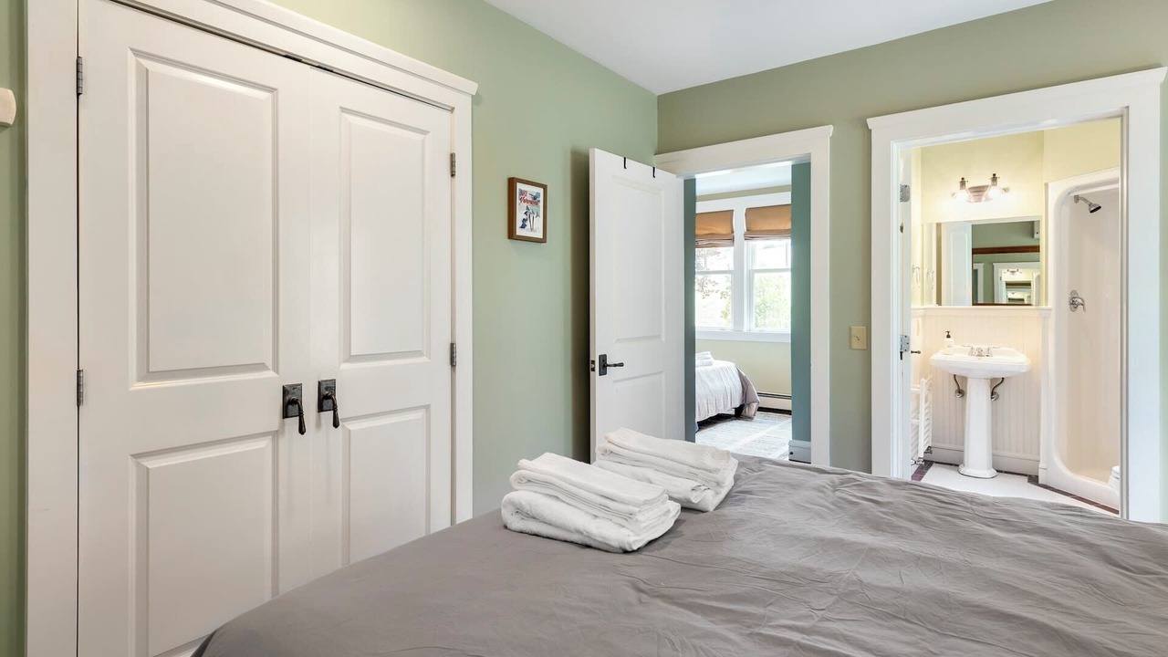 Photo of Bedroom in Proctorsville