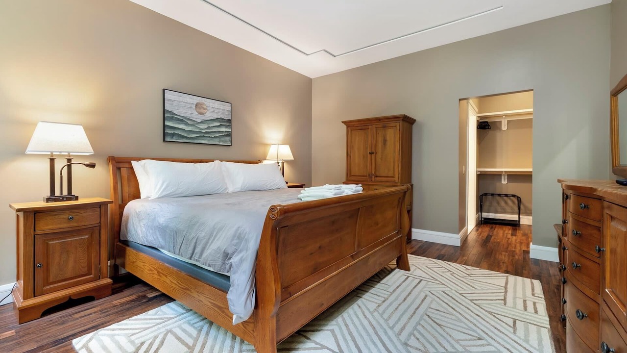 Photo of Bedroom in Proctorsville