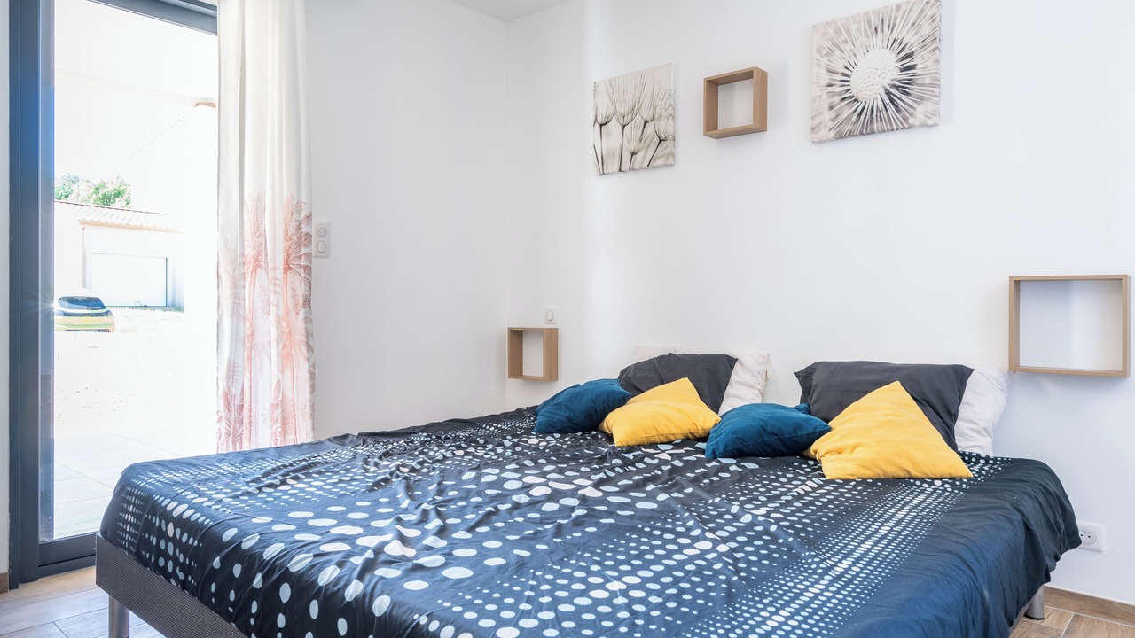 Photo of Bedroom in Connaux