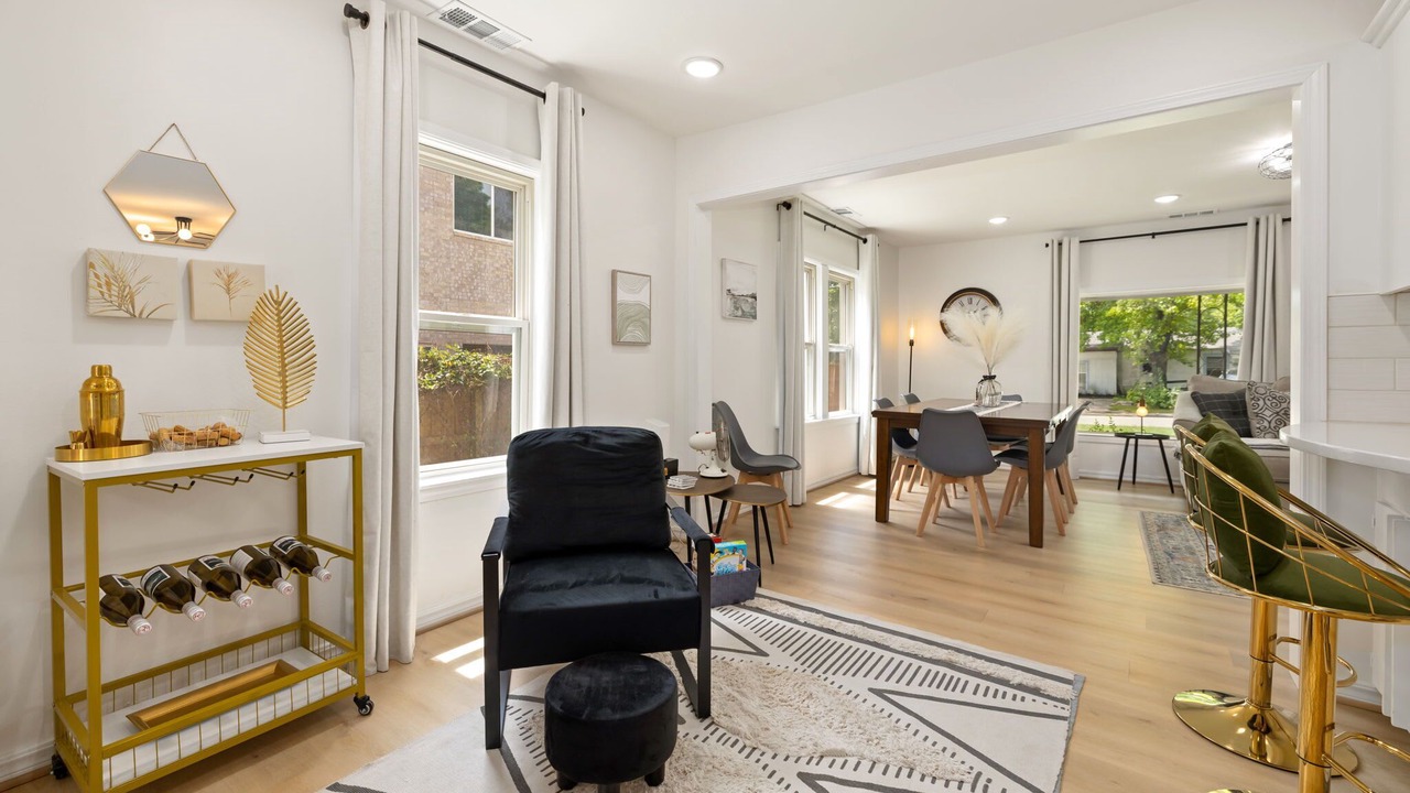 Photo of Livingroom in Fayetteville