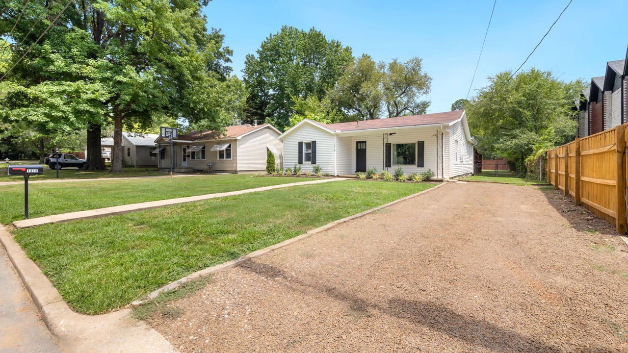 Photo of Outdoor in Fayetteville
