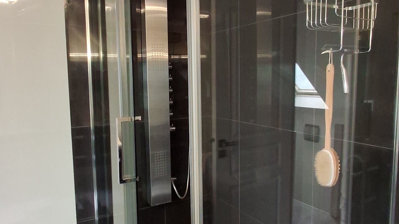 Photo of Bathroom in Malansac