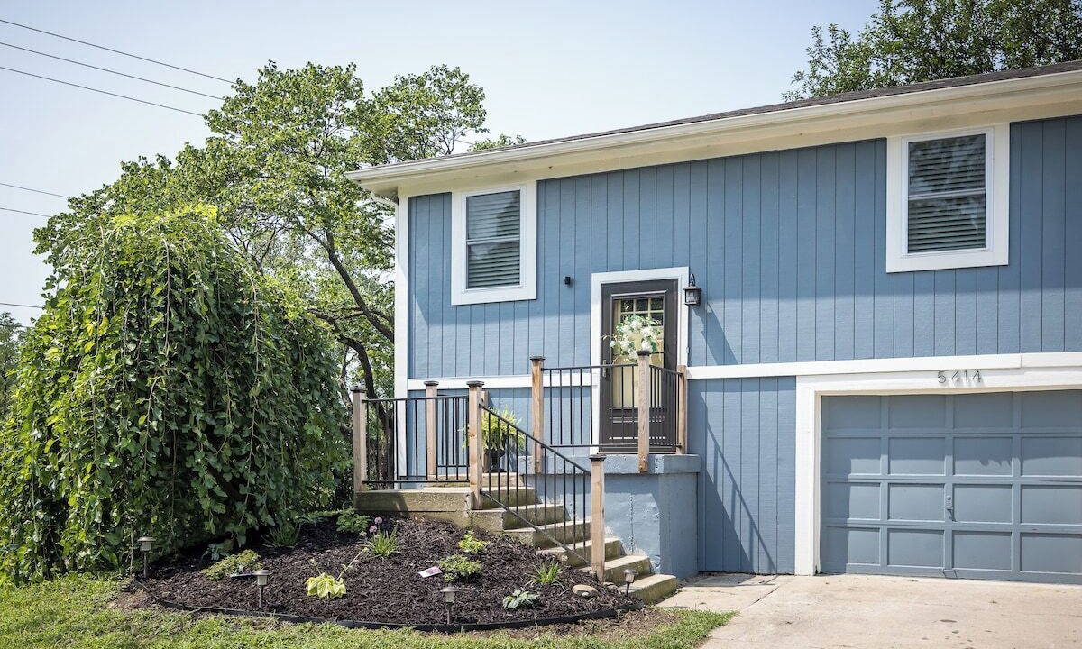 Photo of Outdoor in Parkville