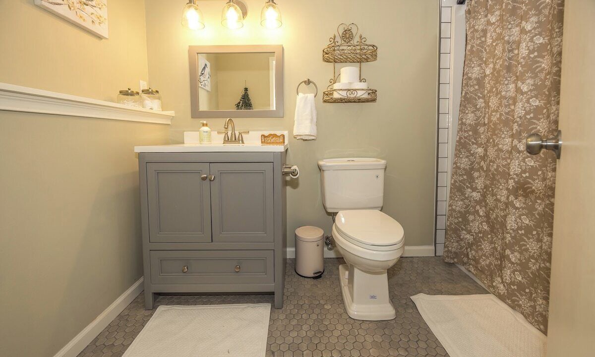 Photo of Bathroom in Parkville