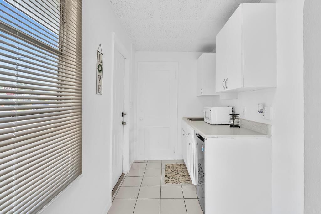 Photo of Kitchen in Downtown Hollywood