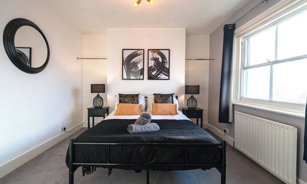 Photo of Bedroom in Royal Tunbridge Wells