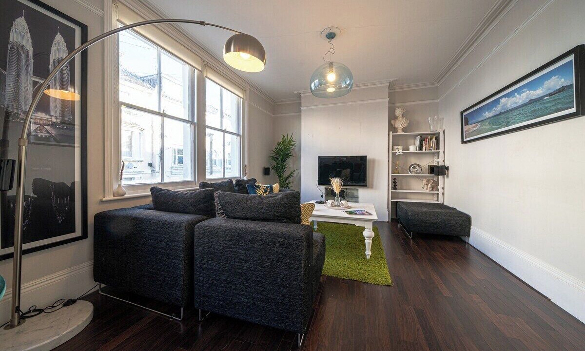 Photo of Livingroom in Royal Tunbridge Wells