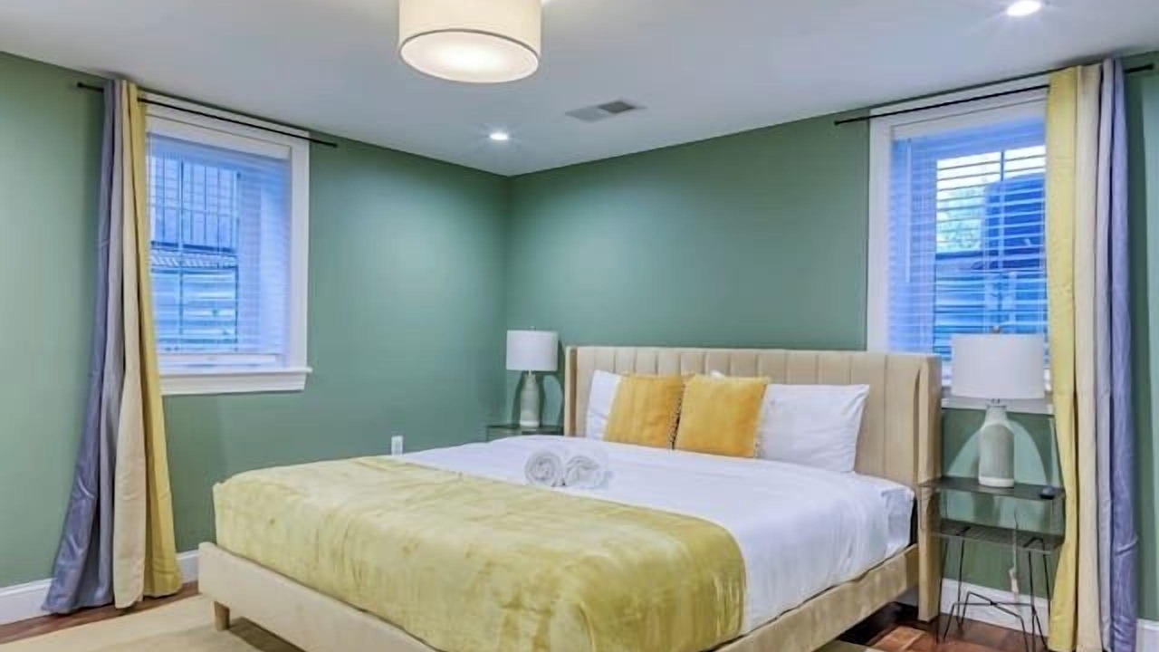 Photo of Bedroom in Seminary Hill