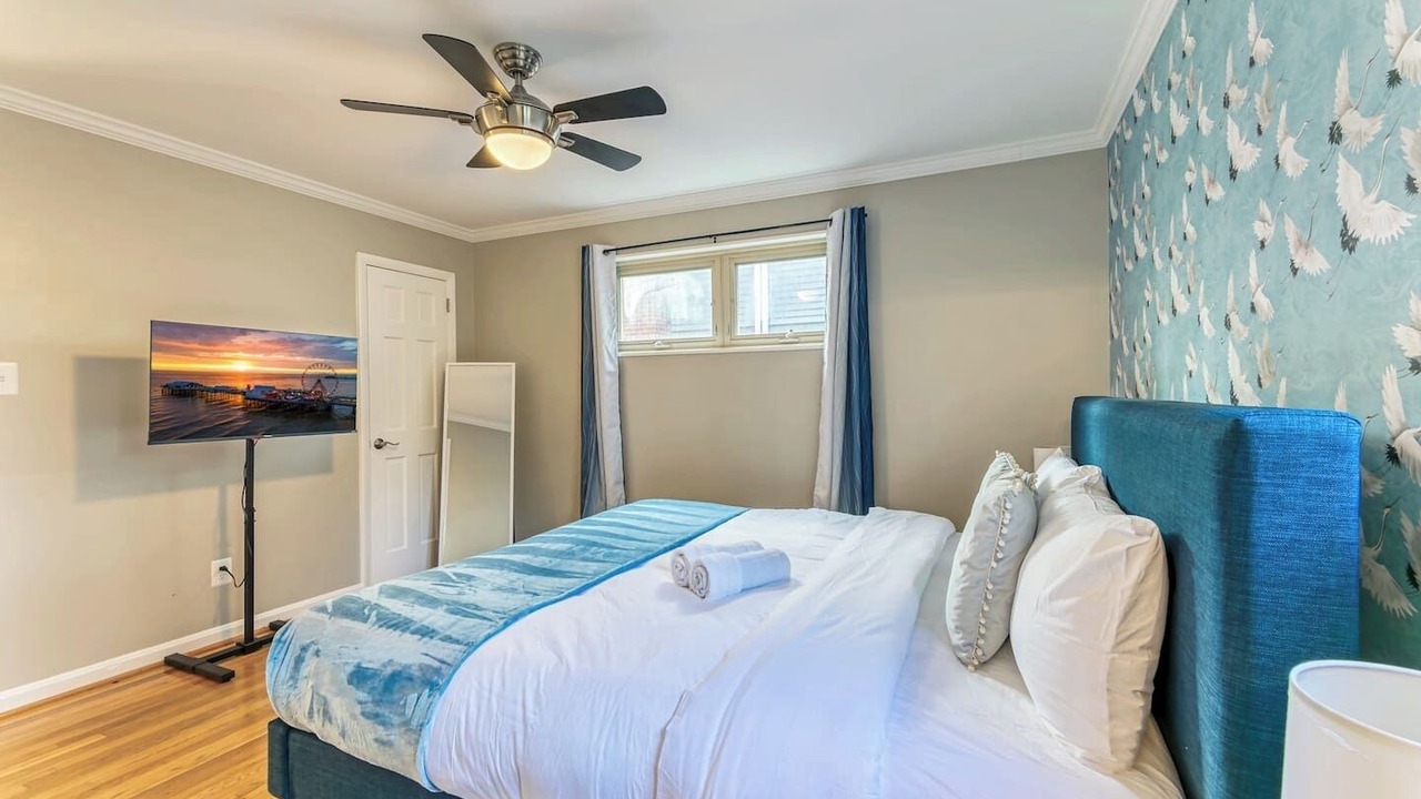 Photo of Bedroom in Seminary Hill