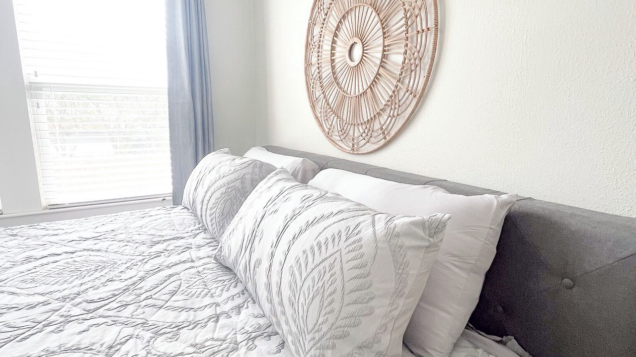 Photo of Bedroom in Laurel