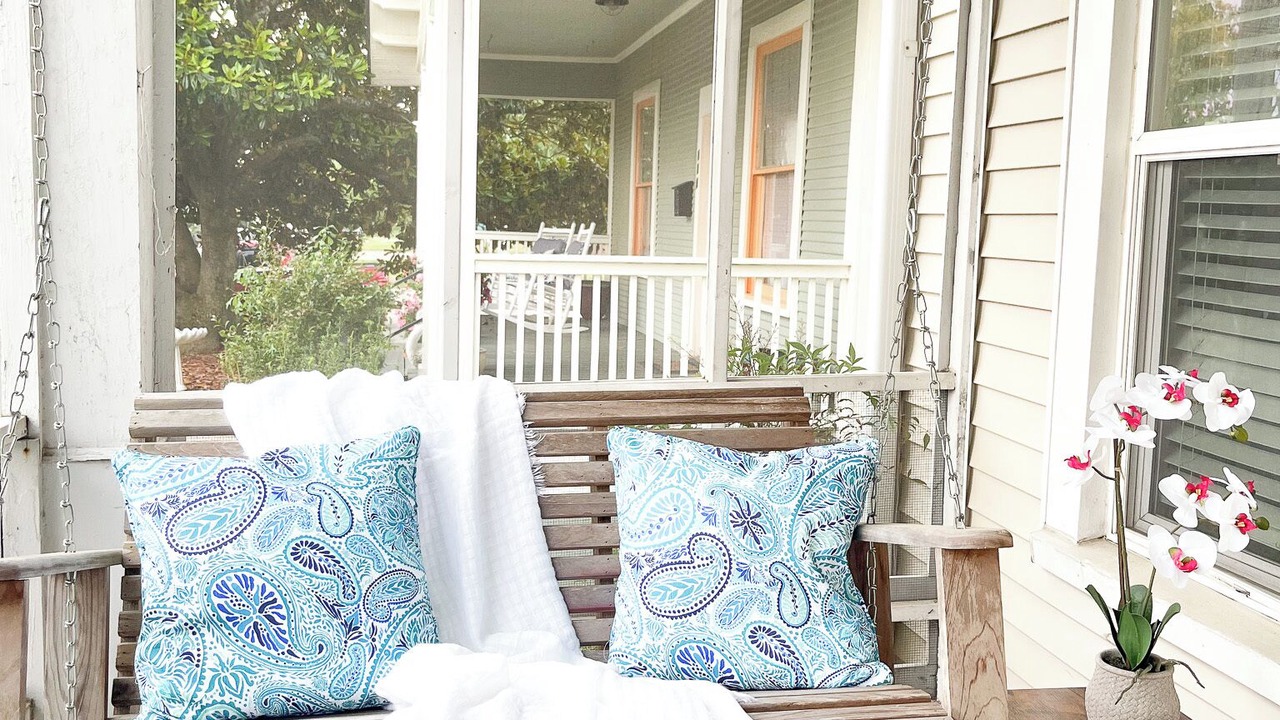 Photo of Patio Balcony in Laurel