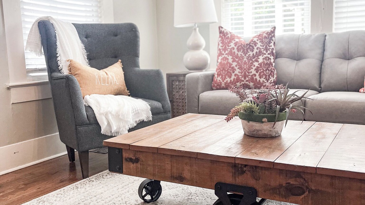 Photo of Livingroom in Laurel