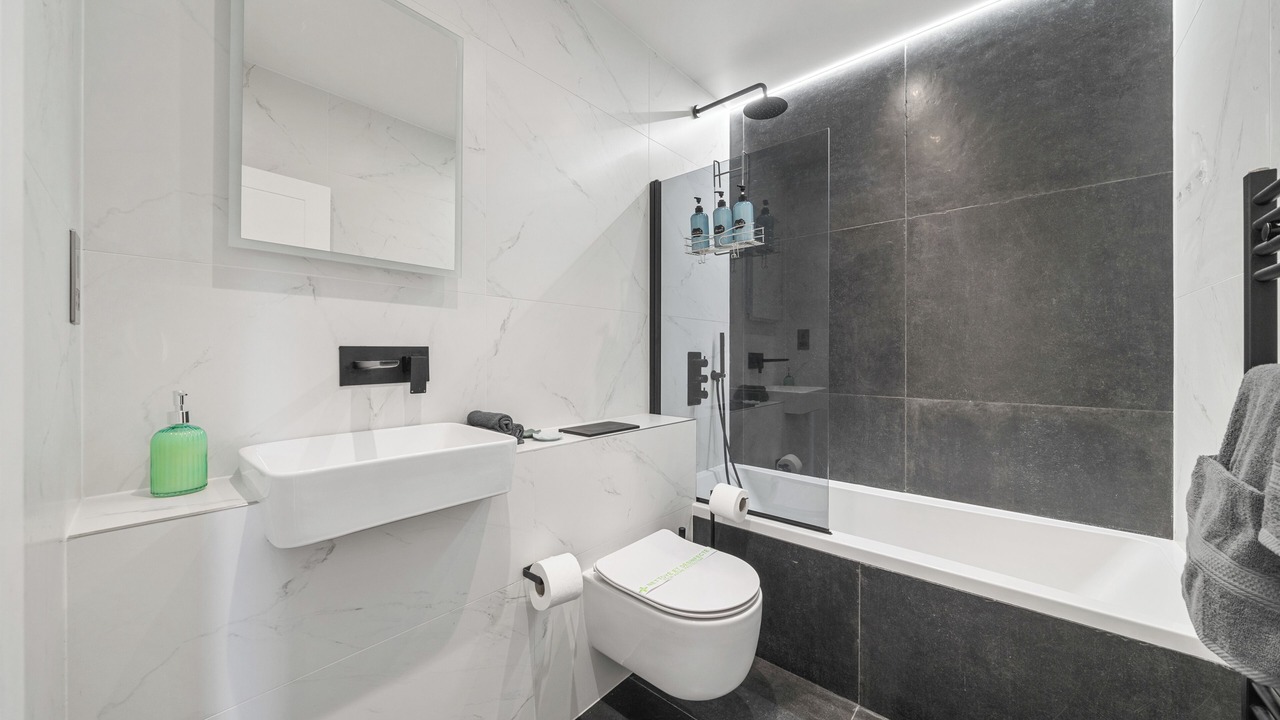 Photo of Bathroom in Munster