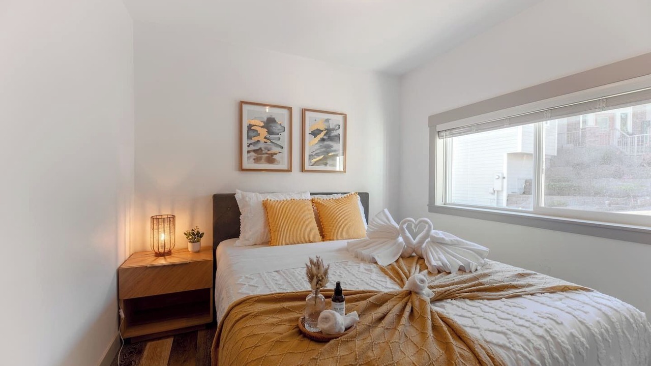 Photo of Bedroom in Fort Lewis