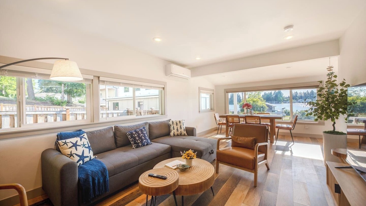 Photo of Livingroom in Fort Lewis