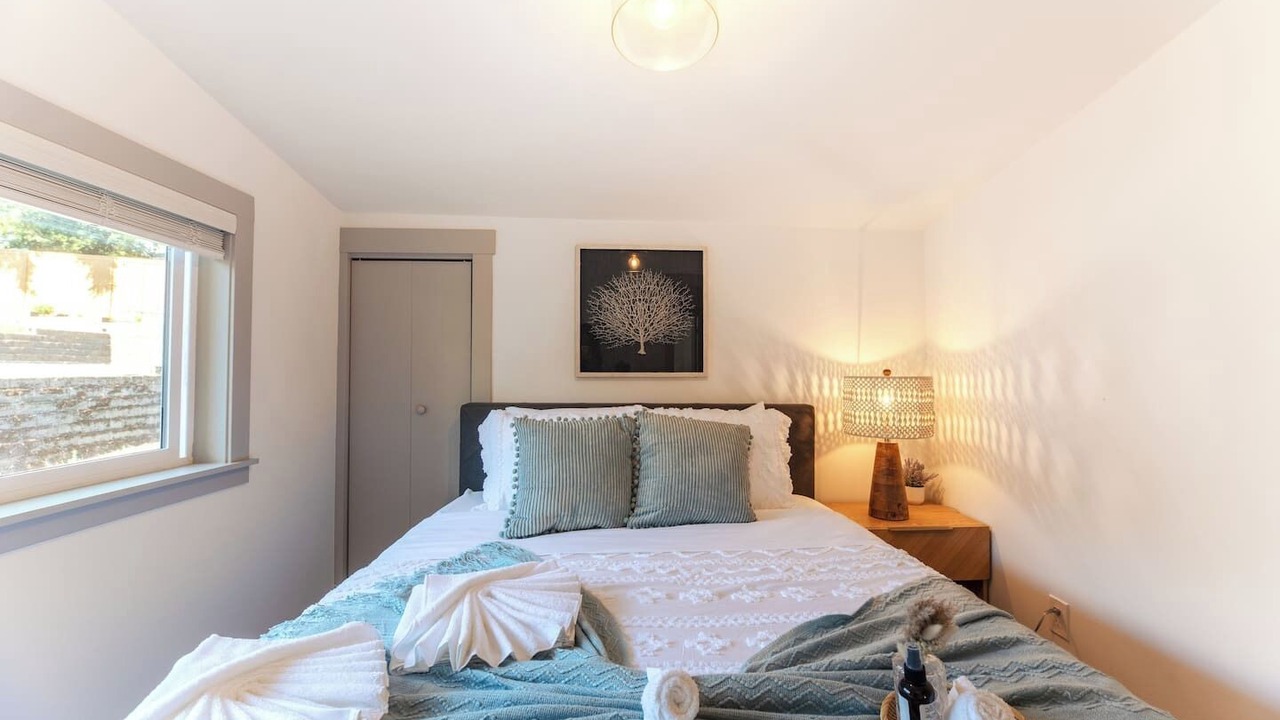 Photo of Bedroom in Fort Lewis