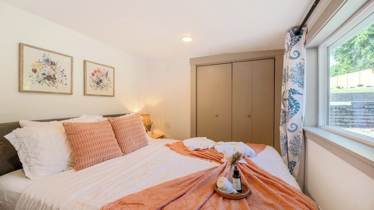 Photo of Bedroom in Fort Lewis