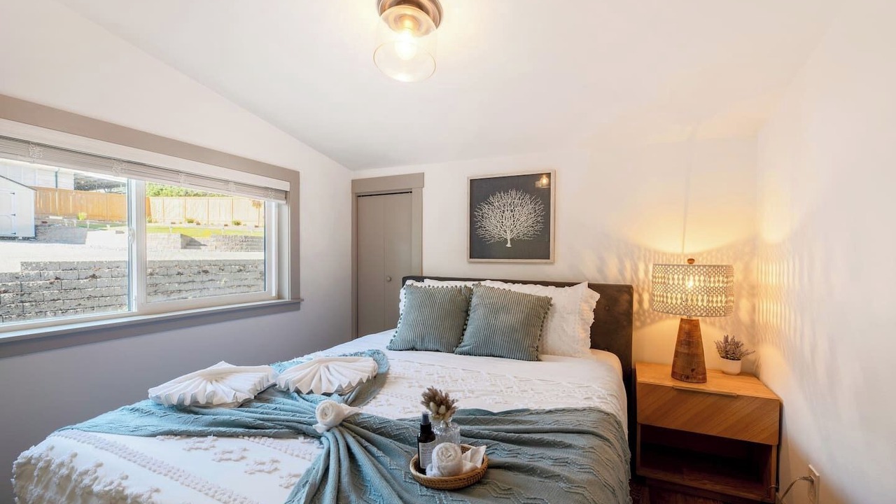 Photo of Bedroom in Fort Lewis