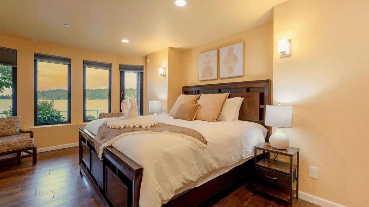 Photo of Bedroom in Issaquah