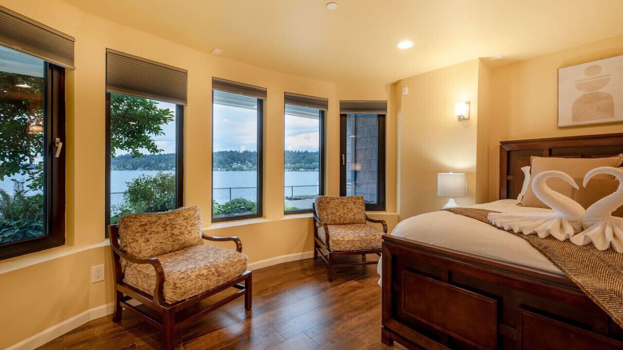 Photo of Bedroom in Issaquah