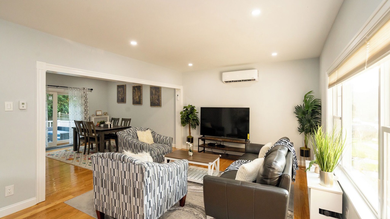 Photo of Livingroom in Worcester