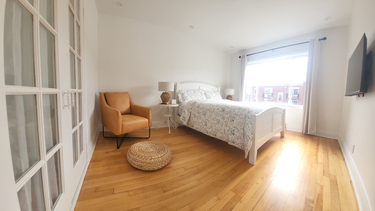 Photo of Bedroom in Rosemont-La Petite-Patrie