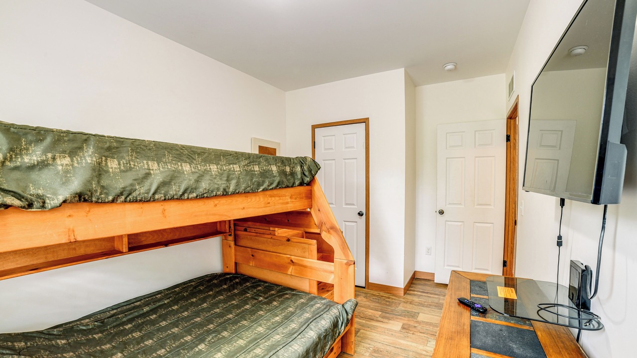 Photo of Bedroom in Canastota